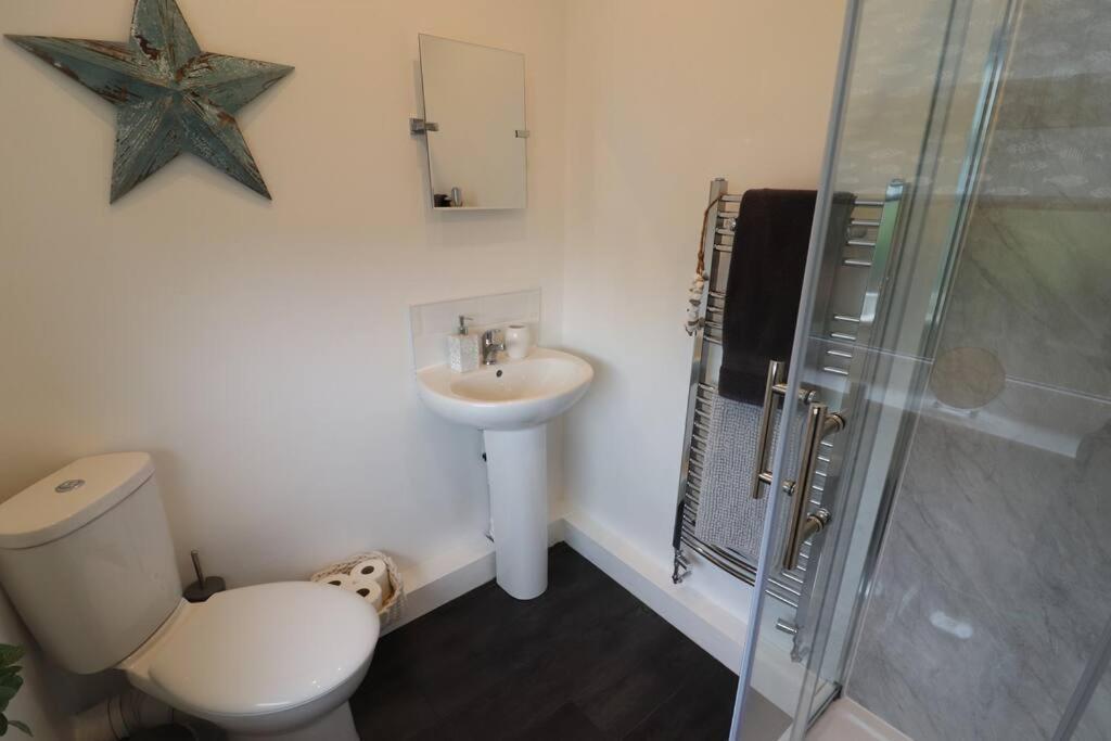 Cosy Two Bedroom First Floor Apartment Birmingham Exterior foto